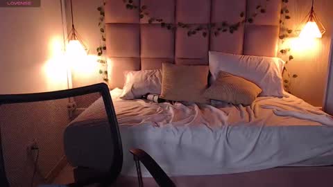 Alexxa curvy online show from February 15, 4:03 am