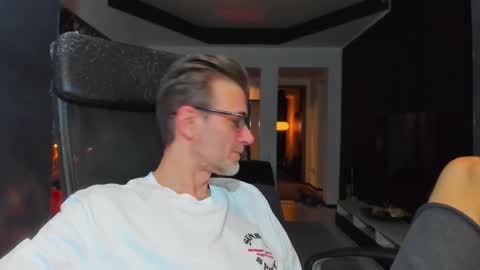 alexxian online show from September 9, 2:00 am