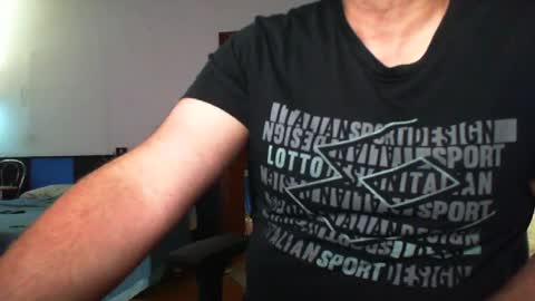 Alexxx1908 online show from May 16, 10:36 am