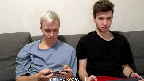 Snapshot of alexxx_d chatting on September 14, 5:47 pm AlexDimaIgor online show from September 14, 5:47 pm