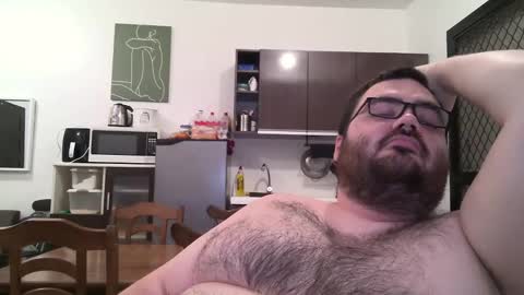 Snapshot of alexxxbear chatting on February 9, 10:54 pm alexxxbear online show from February 9, 10:54 pm