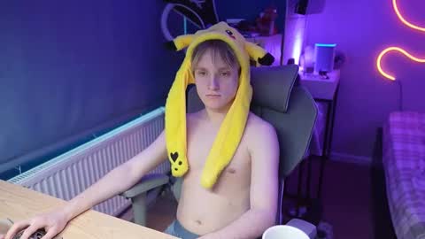 Alexycutie online show from January 15, 11:41 am