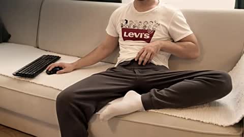 alfadreamer0011 online show from January 13, 11:29 am