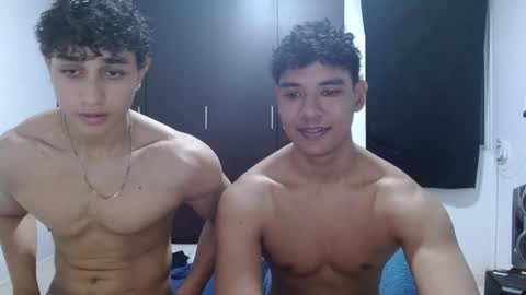 alfred_cantillo online show from January 11, 11:44 pm