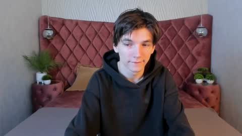 Alfred online show from November 14, 7:10 am