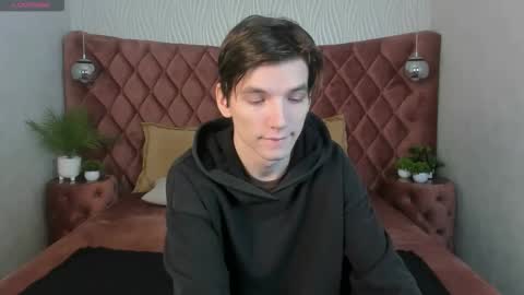 Alfred online show from October 22, 6:49 am