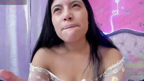 Snapshot of alfresii_rivera chatting on February 13, 2:52 pm Carolina Join The Fan Club online show from February 13, 2:52 pm