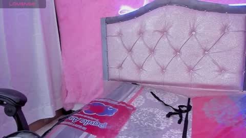 Snapshot of alfresii_rivera chatting on January 8, 6:52 pm Carolina Join The Fan Club online show from January 8, 6:52 pm
