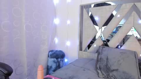 Snapshot of alfresii_rivera chatting on March 11, 12:17 pm Carolina Join The Fan Club online show from March 11, 12:17 pm