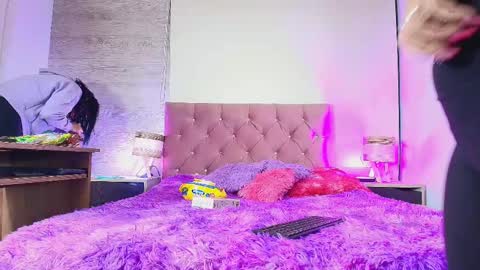 aliaandadara online show from September 26, 2:30 am