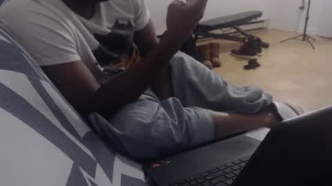 Alias online show from December 11, 3:02 am