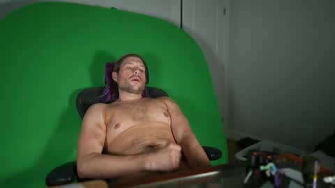 Luke online show from April 7, 4:03 am