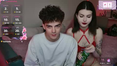 alice and james online show from October 9, 12:38 am