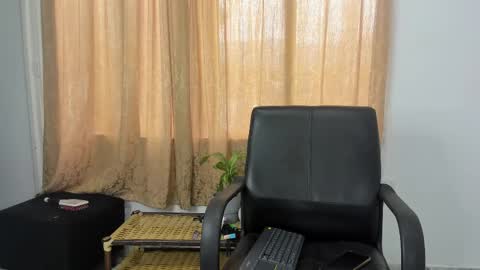 alice online show from February 25, 12:49 pm