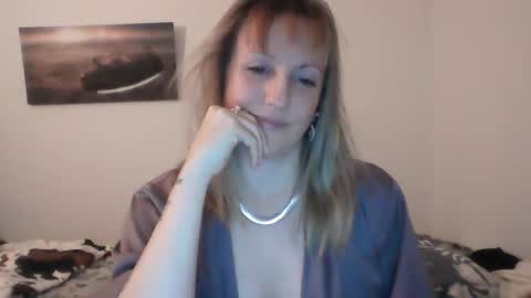 Alice online show from January 2, 4:35 pm