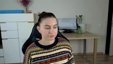 Alice online show from October 5, 8:27 pm