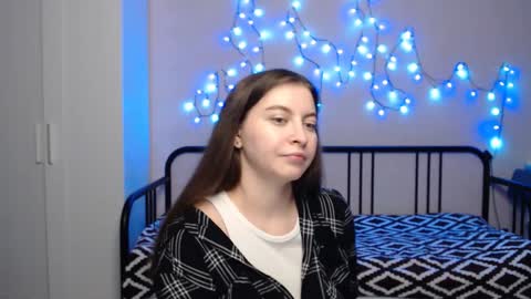 Alice online show from January 15, 9:09 pm