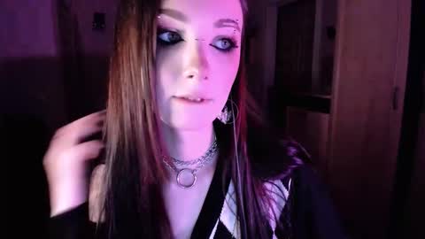 Alice Aris online show from September 13, 7:27 pm