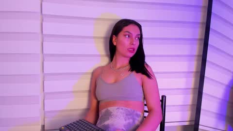 alice_lodge online show from October 8, 3:13 am