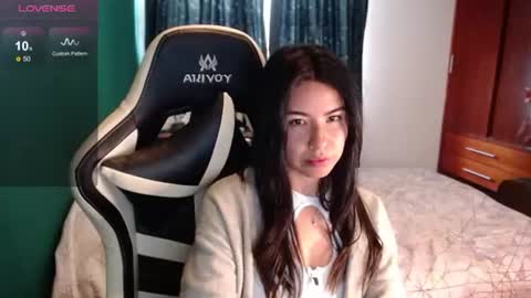 Alice online show from June 17, 5:07 pm
