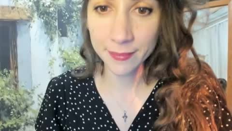 Alice Love you all  online show from June 8, 9:05 pm