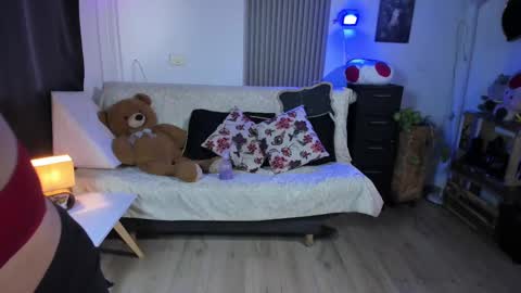 Snapshot of alice_star7 chatting on February 22, 6:30 pm Alice online show from February 22, 6:30 pm