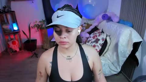 Snapshot of alice_star7 chatting on January 18, 1:52 am Alice online show from January 18, 1:52 am