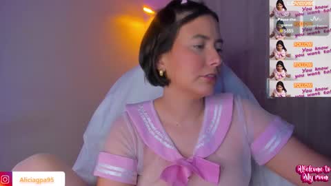 alice_sweet11 online show from September 24, 9:32 pm