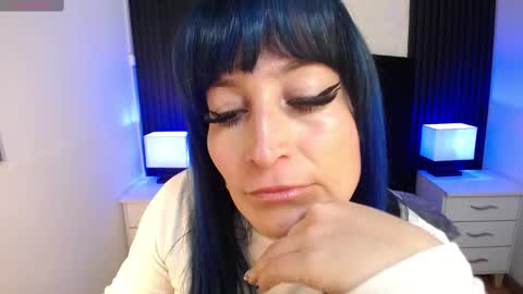 Alice online show from September 24, 7:20 pm