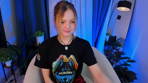 Alice  online show from January 14, 1:17 pm