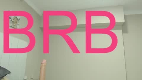 Alicia online show from January 8, 5:30 pm