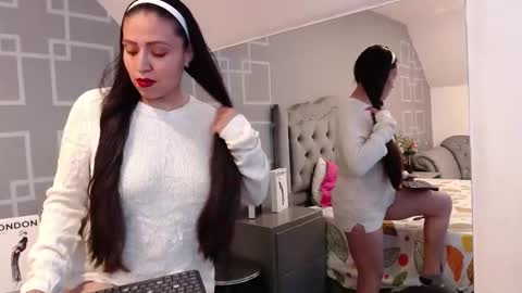 aliceblack7 online show from September 30, 11:53 am