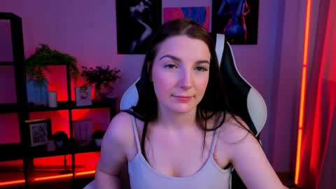 alicechanell online show from March 30, 8:47 am