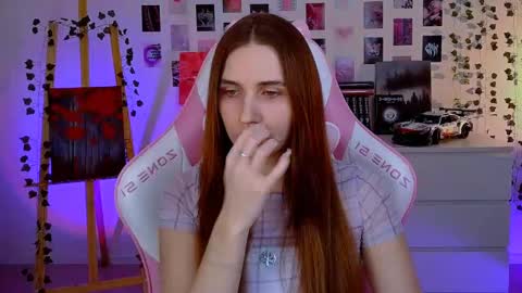 alicecharmy online show from March 8, 11:58 am