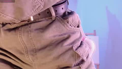 Alice  online show from October 17, 5:11 am