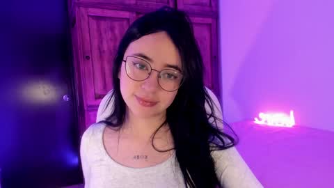 Aliceee  ..   97YP9VWGZHrefnav wishlist lists 1 online show from February 4, 5:12 pm