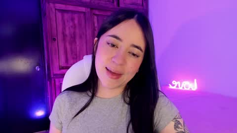 Aliceee  ..   97YP9VWGZHrefnav wishlist lists 1 online show from December 19, 8:13 pm