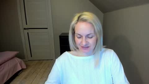Alicee online show from March 6, 6:37 pm