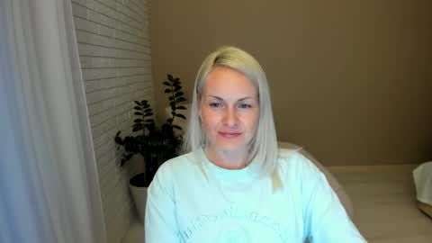 Alicee online show from September 9, 3:34 pm