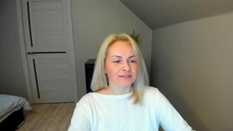 Alicee online show from February 23, 2:04 pm