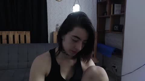 Snapshot of alicee_logan_ chatting on January 30, 1:55 am alicee_logan_ online show from January 30, 1:55 am
