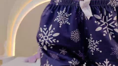 alice online show from October 23, 7:15 pm