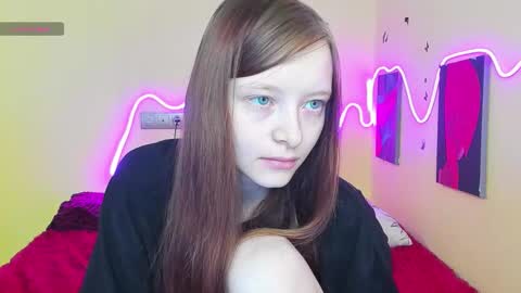 Alie online show from September 19, 1:10 am