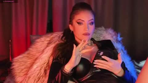 alicejameson online show from April 28, 9:30 pm