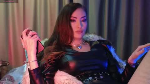 alicejameson online show from April 29, 9:30 pm