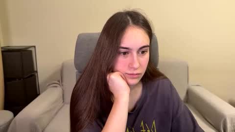 alicekollt online show from February 20, 5:59 pm