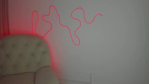 AliceLevine online show from September 26, 4:31 am