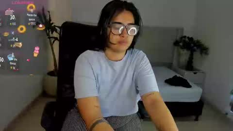Snapshot of alicemayer1 chatting on February 20, 4:39 am Alice online show from February 20, 4:39 am