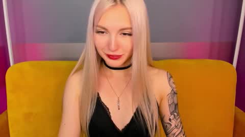 alicemonro online show from October 6, 9:27 am