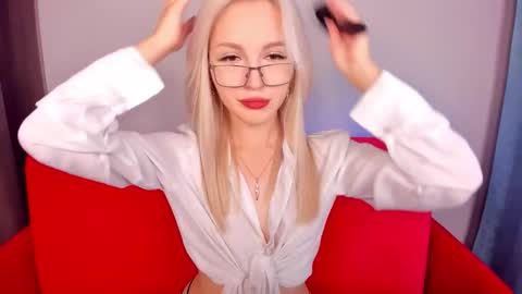 alicemonro online show from October 27, 9:42 am